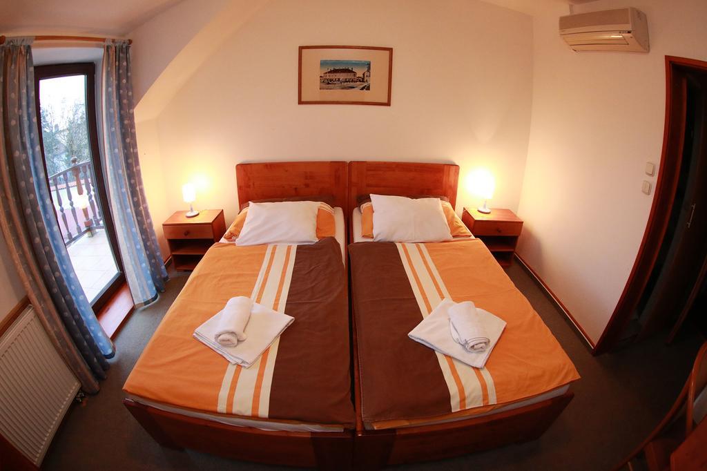 Hotel St.Florian Štúrovo Kültér fotó